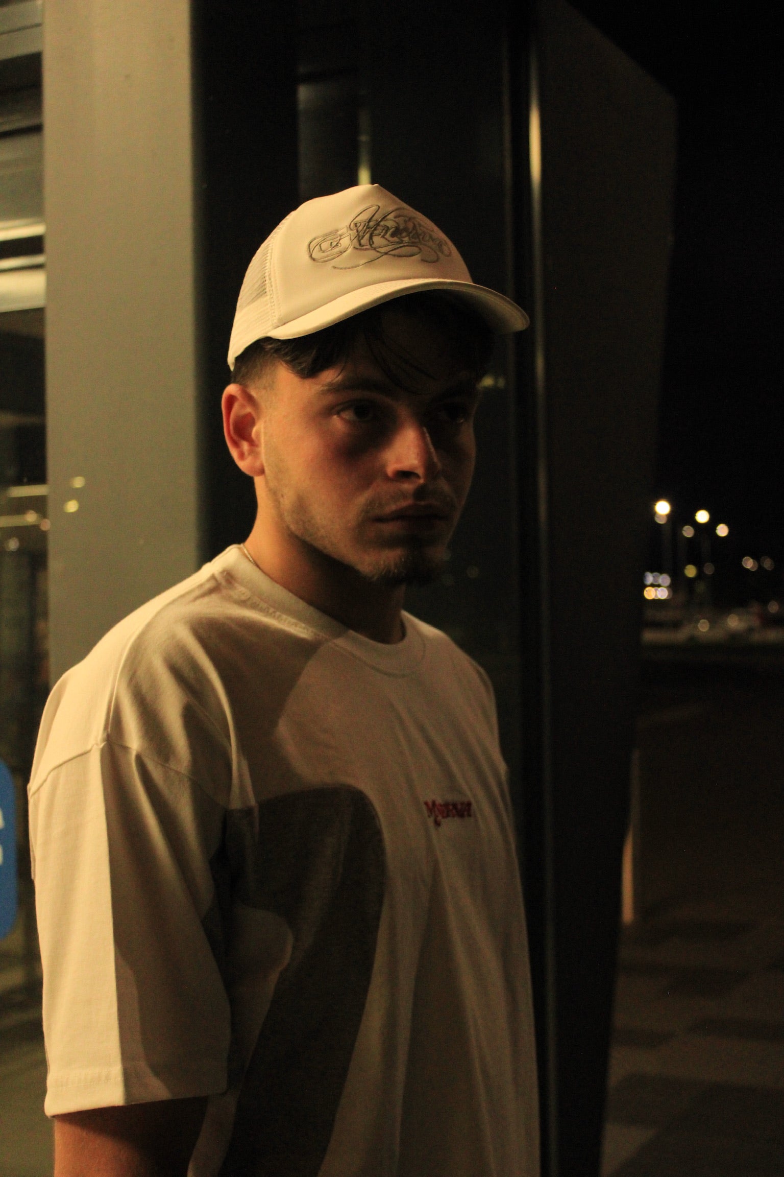 mnerva “GRIT” white cap
